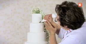 Confeiteira ensina a fazer bolos decorados em curso on-line