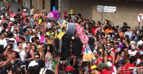 Jegue Elétrico e Agora Vai levam festa pré-Carnaval ao Traço de União