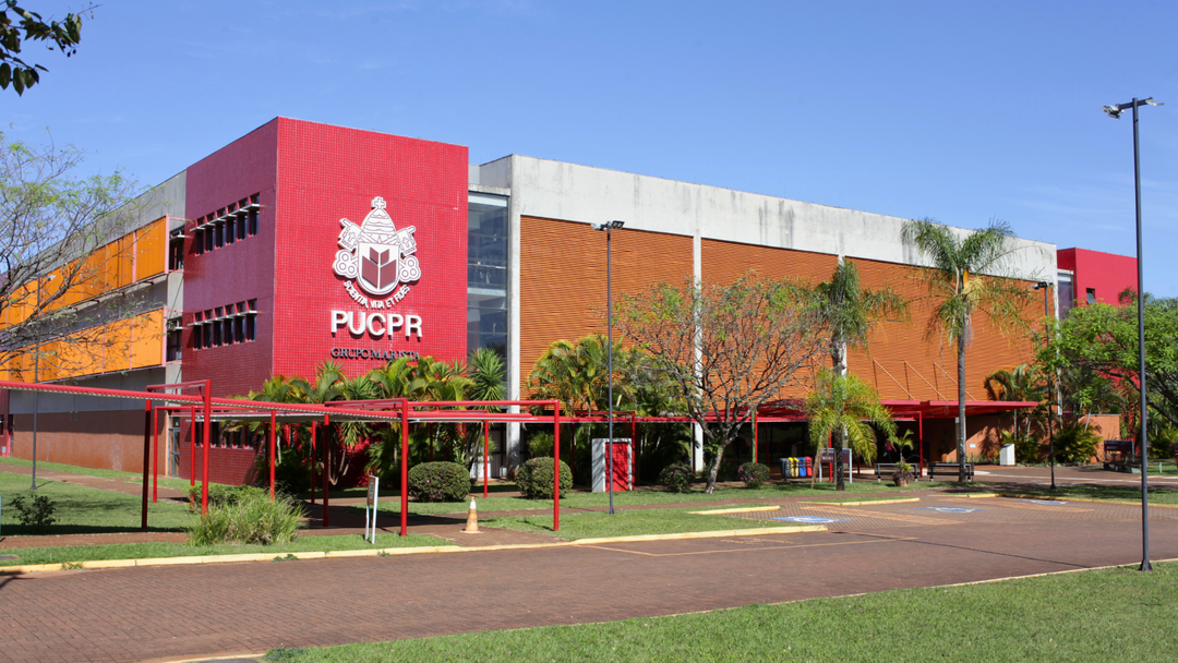 As inscrições para as bolsas de estudo da PUC-PR são gratuitas e vão até 29 de outubro
