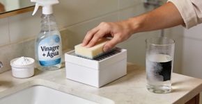 Ingrediente secreto que faz o box do banheiro ficar novinho em folha