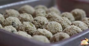 Bolinho fitness de batata doce com frango
