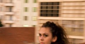 Marina Wisnik se apresenta no Sesc Pompeia