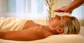 Sesc Pinheiros oferece curso gratuito de Reiki para idosos