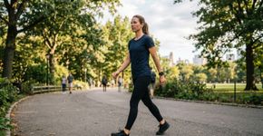Sair para caminhar no lugar de ir para academia é muito bom, mas o melhor é se a caminhada durar no mínimo 30 minutos seguidos, sem interrupções e a uma velocidade constante de 5 km/h