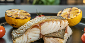 3 receitas de peixe assado para um almoço de sábado saudável e saboroso