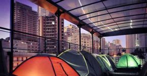 Em São Paulo é possível acampar no topo de um prédio
