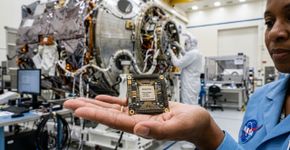Novo processador espacial da NASA cabe na palma da mão e chegou a ser 500 vezes mais rápido em testes, avanço que pode dar mais autonomia a naves longe da Terra