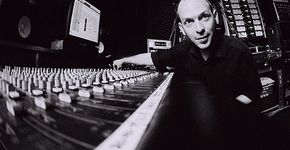Victor Rice apresenta Sgt. Peppers Lonely Heart DUB Band