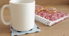 Como fazer porta-copos com um caderno velho