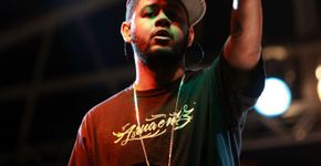 Baixe “O Glorioso Retorno de Quem Nunca Esteve Aqui”, novo disco de Emicida