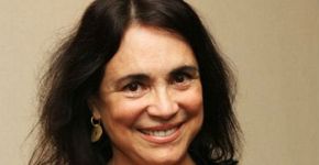 Regina Duarte diz que sofreu assédio moral em briga de trânsito