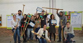 Desafio premia muletas feitas de material sustentável