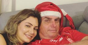 Acessório na cama de casal de Bolsonaro indica distúrbio  mental