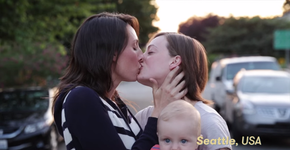 Vídeo mostra casais de todas as partes do mundo trocando beijos