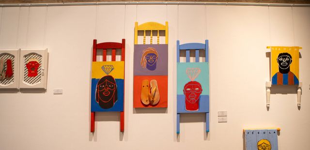 Exposição ‘Demonstra: pela poética def’