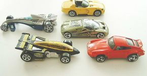 Coleções – Carrinhos de brinquedo do século XX