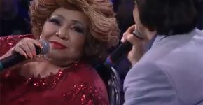 Alcione enrola após Faustão pedir para ela cantar ‘Evidências’