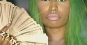 Nicki Minaj pagará dívidas de universitários com boas notas