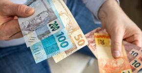 O ciclo emocional do salário: por que você gasta mais logo depois de receber