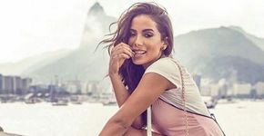 Anitta completa 24 anos como a rainha da internet e da polêmica