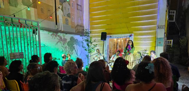 Seresta de sexta dos Trovadores Urbanos – Especial Dia das Mulheres