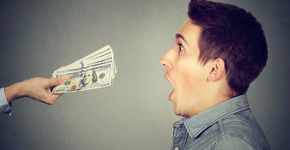 Agência faz promoção somente para universitários