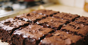 Como fazer bolo de chocolate fofinho sem glúten e sem lactose