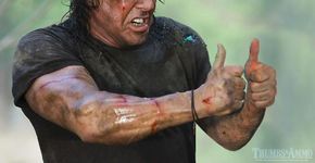 Site troca armas de filmes por ‘joinhas’