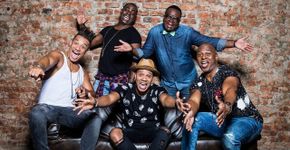 Grupo Molejo recebe críticas por causa de música e pede desculpas