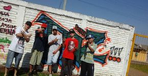 Estudantes criam grupo de rap e diminuem evasão escolar no RS