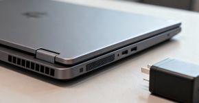 Aquele zumbido estranho no notebook apagado tem uma causa que pouca gente conhece