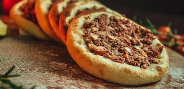 Massa de esfiha com apenas 4 ingredientes