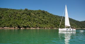 Da trilha ao caiaque, Paraty é playground para esportistas