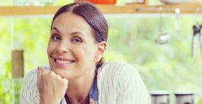 Após processar a Globo, Carolina Ferraz perde programa