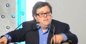 E se na entrevista de emprego o chefe tivesse síndrome de Down ?