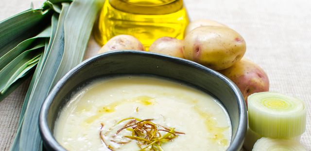 Esse creme de batata com alho-poró vai virar seu novo conforto preferido
