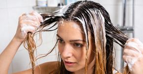 Cronograma capilar X umectação noturna, o que salva mais um cabelo danificado?