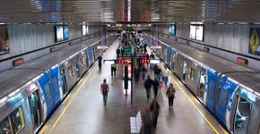 Metrô e trem funcionam de madrugada no Carnaval