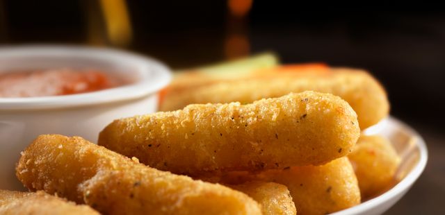 Palitos de queijo com só 4 ingredientes