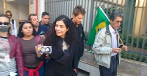 Saiba quem é o manifestante que chamou Sabatella de ‘puta’