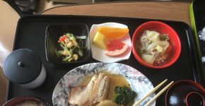 Mãe dá à luz no Japão e fica chocada com a comida do hospital