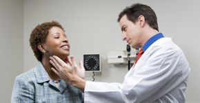 Caroço no pescoço: veja as causas e quando é necessário procurar um médico