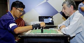 Projeto estimula deficientes a praticarem jogos de tabuleiro