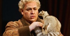 Ópera com o baixo-barítono italiano Bruno Pratico