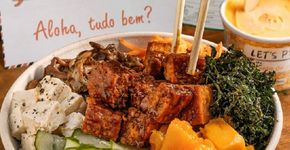 Restaurante oferece poke grátis para clientes vacinados