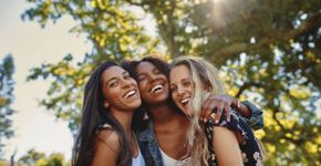 Amigo de cada signo: veja como é a relação de amizade com nativos