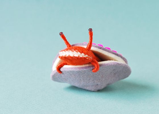 Artista japonesa cria peças fantásticas com a técnica da feltragem