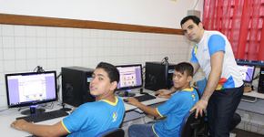 Telecentro programa atividades para as crianças