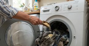 Colocar sabão de coco ralado na máquina de lavar uma vez por mês: para que serve, por que é tão recomendado e qual é o benefício