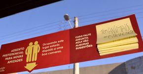 Intervenção estimula conversa entre passageiros do transporte público